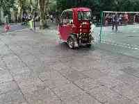 魯迅公園內部分老年代步車“橫衝直撞”市民希望加強管理