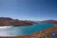 西藏：羊湖生態環境持續向好