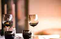 整理出葡萄酒的釀造全過程，經過一番解析，發現假紅酒太沒良心了