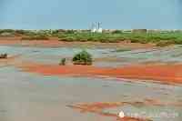 塔克拉瑪幹沙漠遭洪水淹沒，極端天氣頻發，是週期還是人為因素？