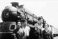 1959年，瀋陽至北京的12次列車突然失踪，47名乘務員拯救千人性命