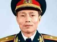 1949年，毛主席找到這位開國少將，派他去韶山老家修繕祖墳