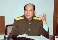 1982年，張萬年升任武漢軍區副司令員，他的頂頭上司是誰？