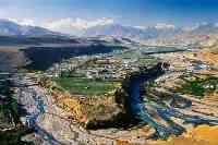 中國最特殊小縣城，位置直戳印度首都，發展碾壓一河之隔的尼泊爾