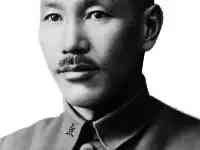 34歲在上海欠債幾十萬，39歲卻成為國軍總司令，蔣介石如何做到？