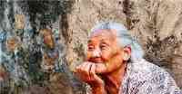 陝西老嫗一直拒絕上戶口，92歲臨終坦白真實身份，村民：藏得真深