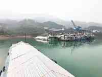 貴陽港開陽港區北上長江首航船隊到達重慶涪陵